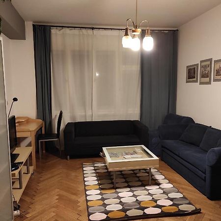 Coronation Apartment Bratislava Ngoại thất bức ảnh