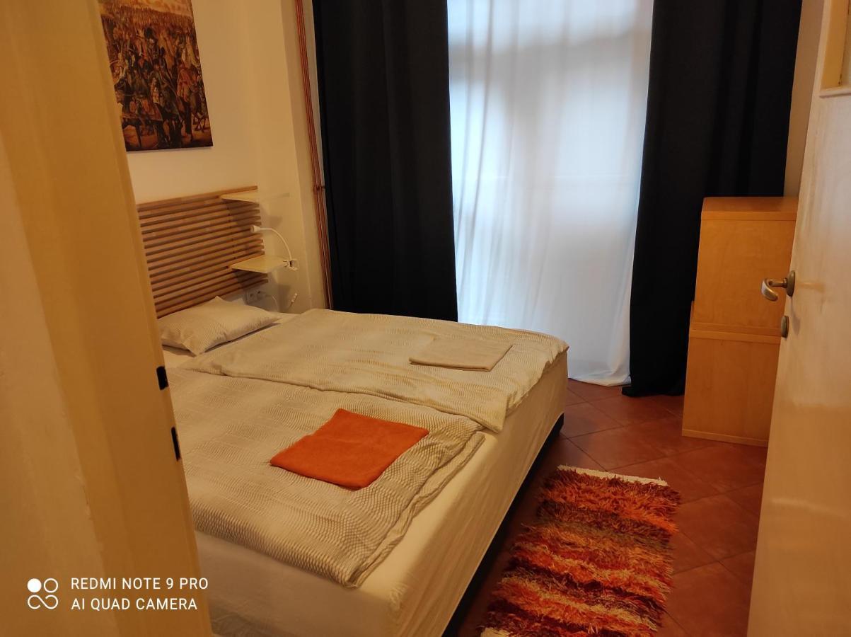 Coronation Apartment Bratislava Ngoại thất bức ảnh