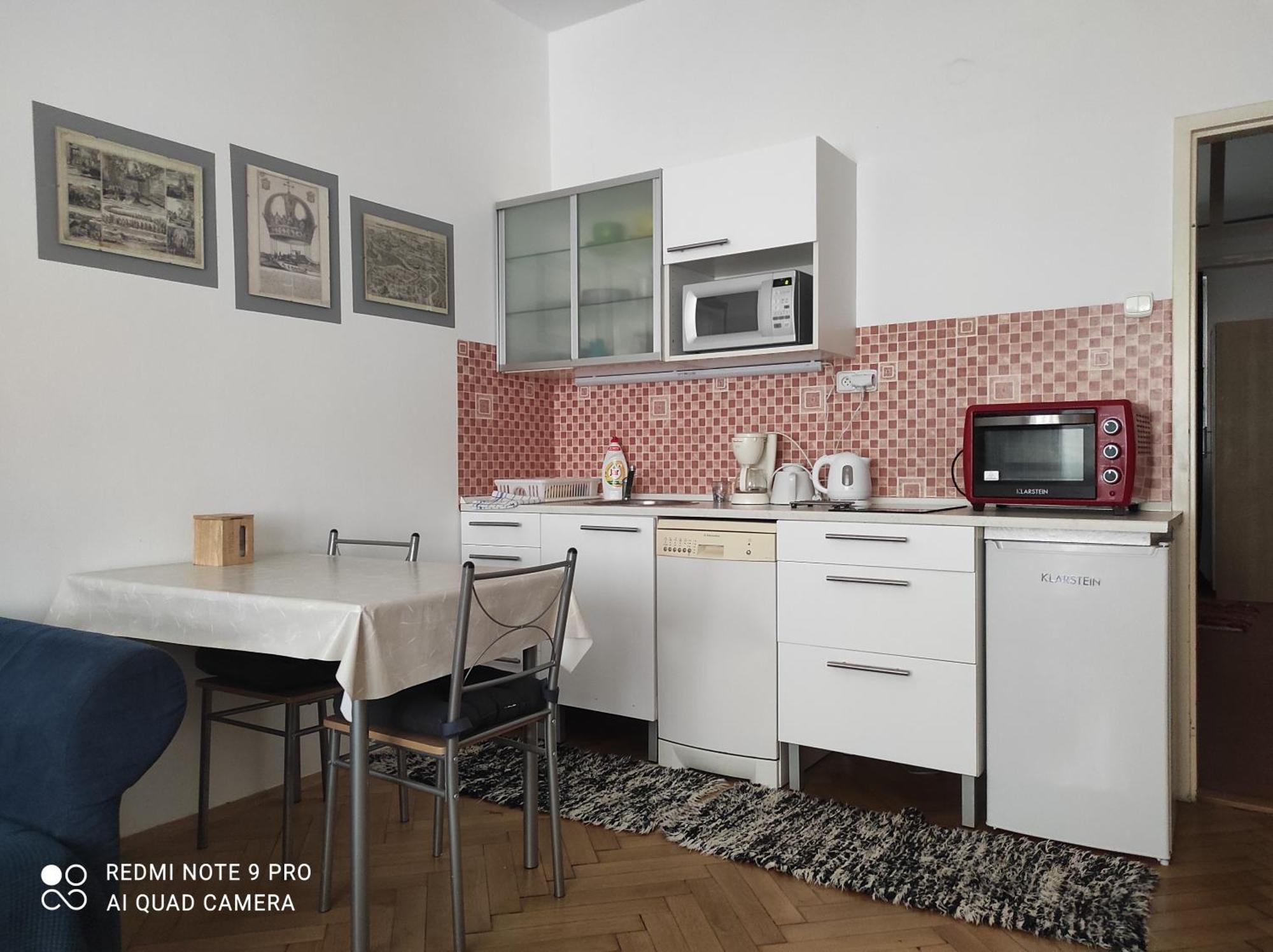 Coronation Apartment Bratislava Ngoại thất bức ảnh