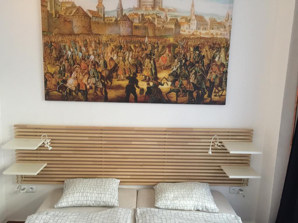 Coronation Apartment Bratislava Ngoại thất bức ảnh